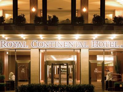 Hotel Royal Continental Napoli - Un centro congressi all'avanguardia in grado di rispondere ad ogni esigenza: i dettagli delle 16 sale meeting, dell' Auditorium e degli spazi espositivi.