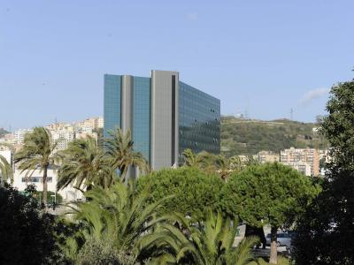 Tower Genova Airport Hotel & Conference Center - Un'area espositiva  modulare di 1.000 mq. in grado di ospitare meeting, eventi e ricevimenti. Scopri le nostre sale e richiedi un preventivo gratuito.