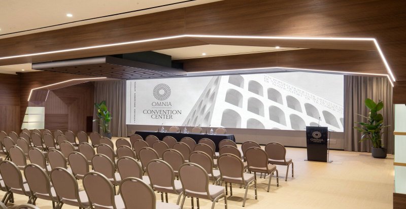 HOTEL SHANGRI-LA ROMA Sala Planetario con il ledwall