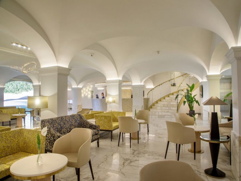 HOTEL SHANGRI-LA ROMA Hall