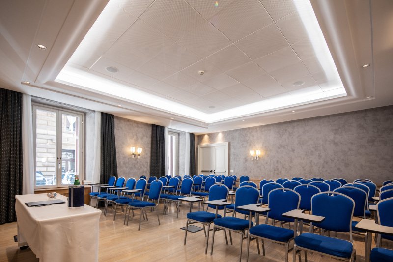 ROSE GARDEN PALACE Sala Borghese