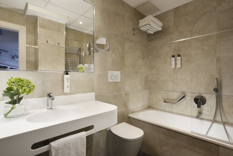 GRAND HOTEL MEDITERRANEO FIRENZE Superior Room - Bathroom