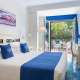 HOTEL HERMITAGE ISOLA D'ELBA la terrazza privata con tavolo e sedie per concedersi un  momento di relax
