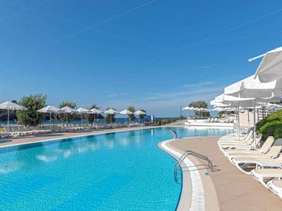 Island Hotel Istra - congressi, conferenze ed eventi di ogni tipo all'Istra Hotel nella meravigliosa Isola Rossa  a Rovigno, Croazia. Scopri le nostre offerte per organizzare il tuo miglior evento!